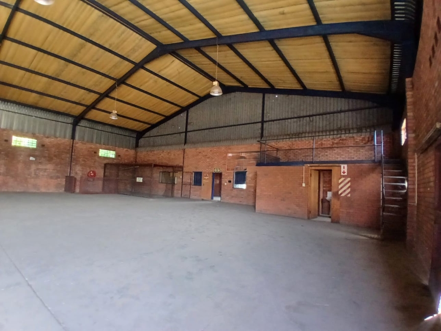 To Let commercial Property for Rent in Zinniaville North West